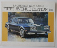 CHRYSLER NEW YORKER 1983 Fifth avenue brochure - French - Canada - ST1002000218