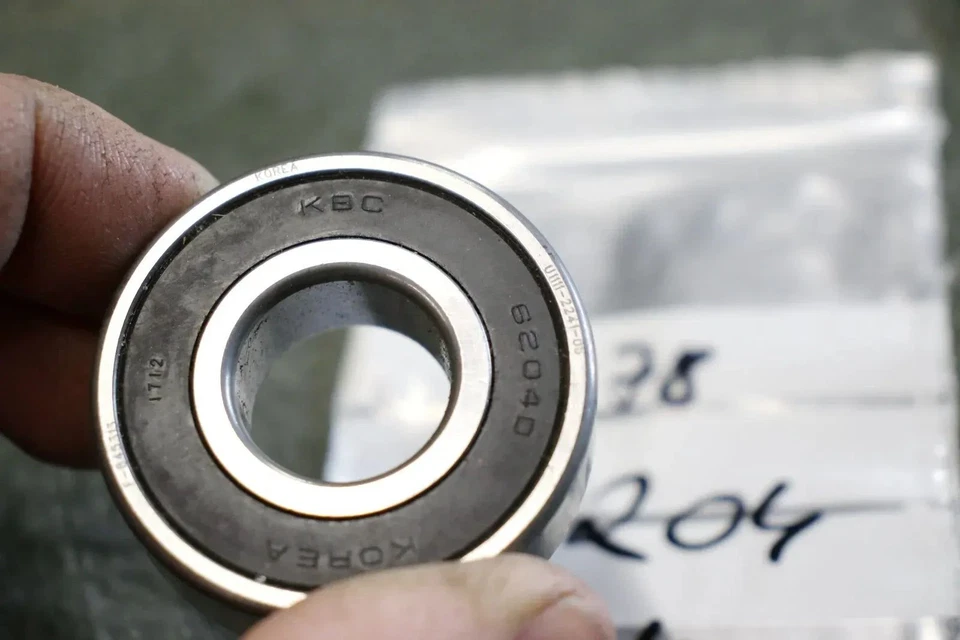 Getriebe Radlager Ausgangswelle 434735 6204 Gilera Runner 125 180 2t SKR TPH SR - Bild 2 von 3