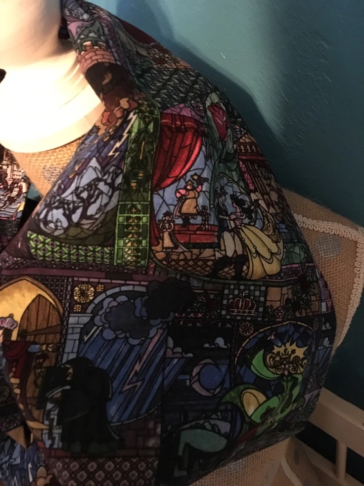 Bufanda Infinity de La Bella y la Bestia Foto 2 de 4