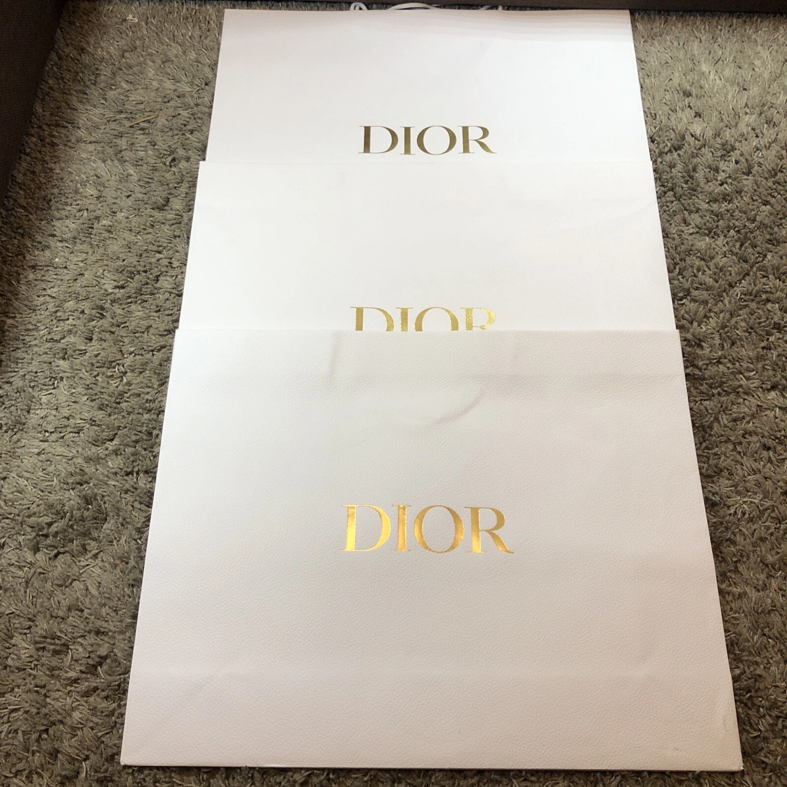 Authentique grand sac shopping blanc Dior 3 fourre tout cadeau   25