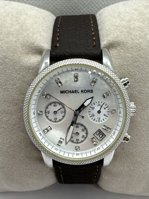 Michael Kors Silver and White Chronograph Bracelet Watch Mk 5020 s-l400.jpg main image 2