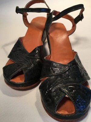 mexican tooled leather sandals