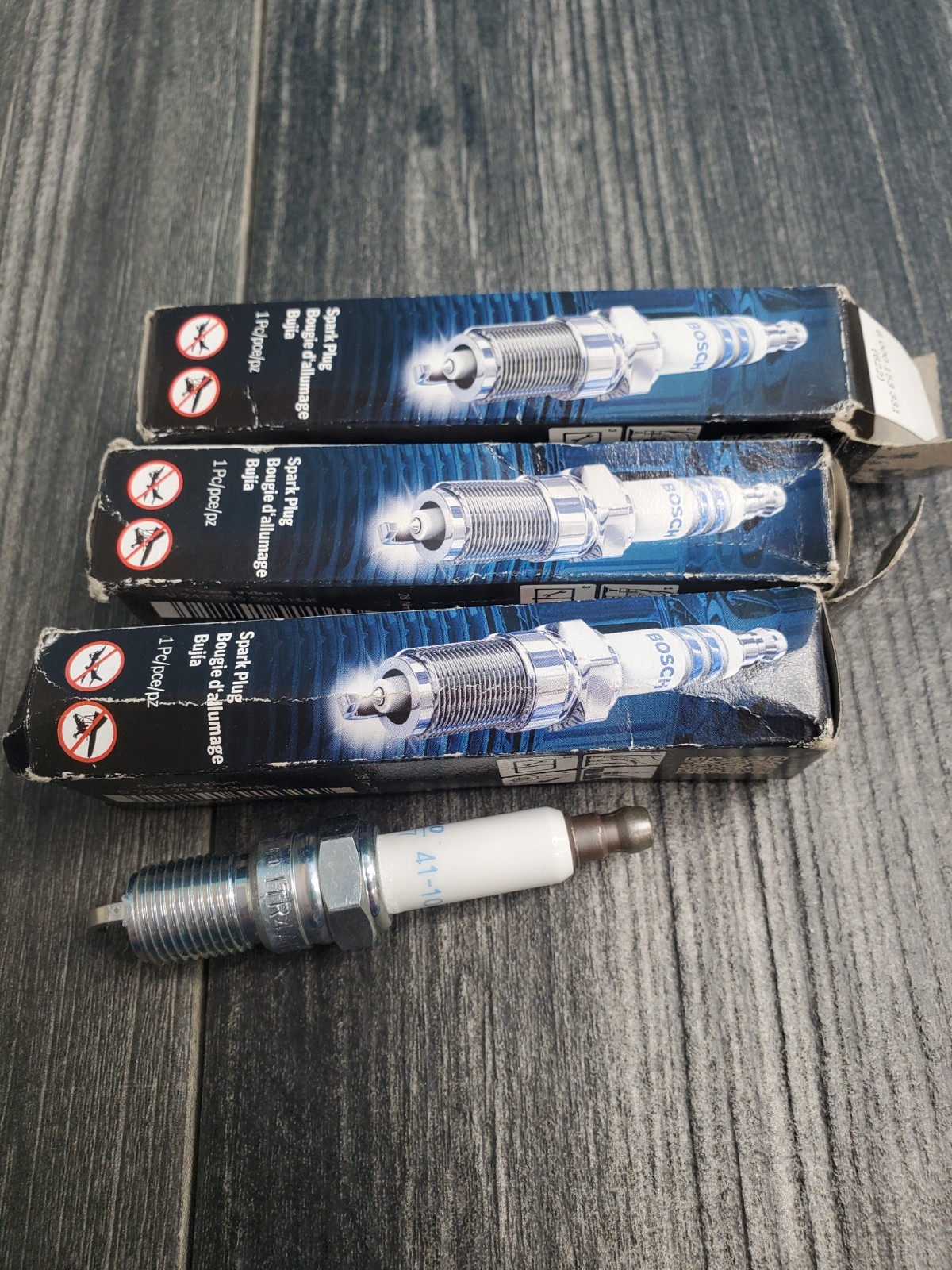 Bosch 9613 Set of 4 Double Iridium Spark Plugs