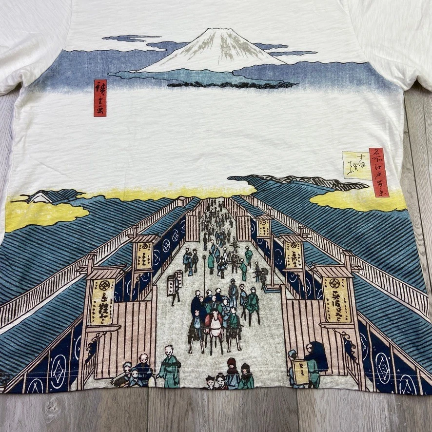 MFA Boston Uniqlo Ukiyo-e Mt. Fuji Shirt Mens 2XL White Museum Of Fine Art Men - Image 3 of 4