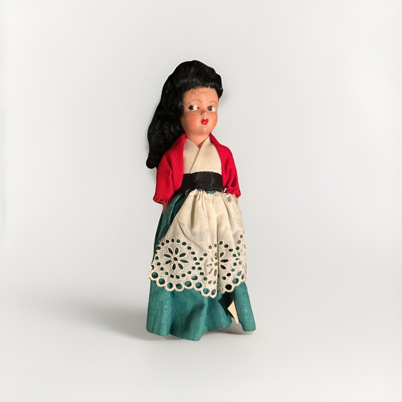 Vintage Souvenir Doll from Ireland, Mid-1950s New w/ Tags in Excellent Condition