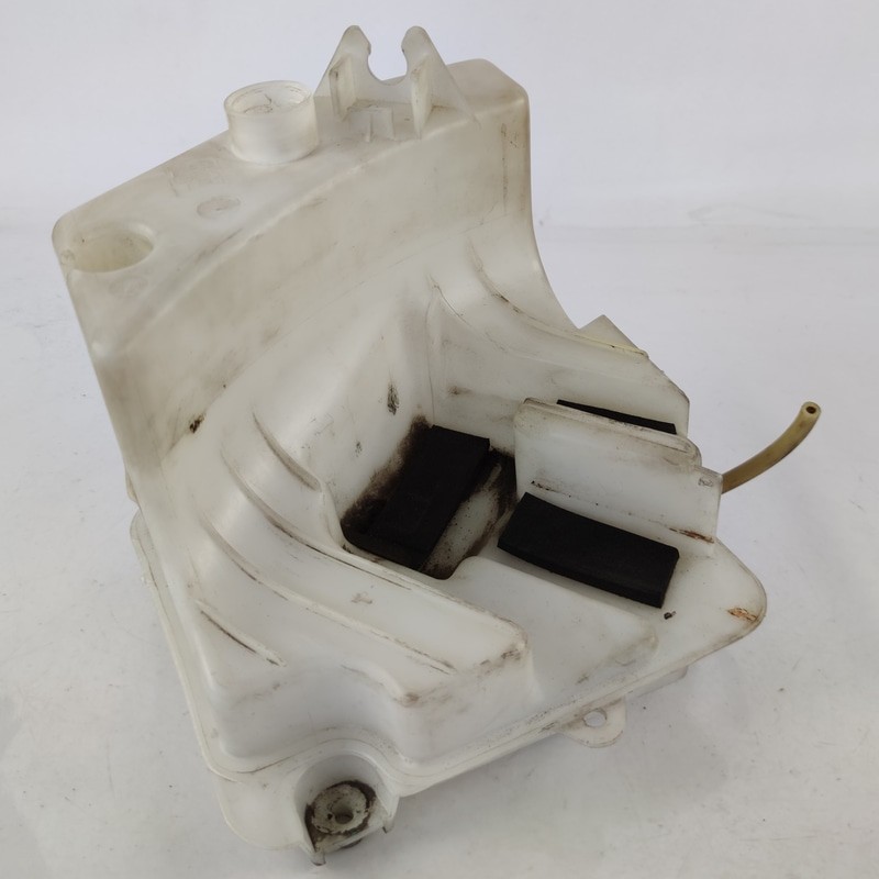 7549892 Serbatoio tergicristalli FIAT PANDA 1a Serie 900 Ber. 3p/b/899cc