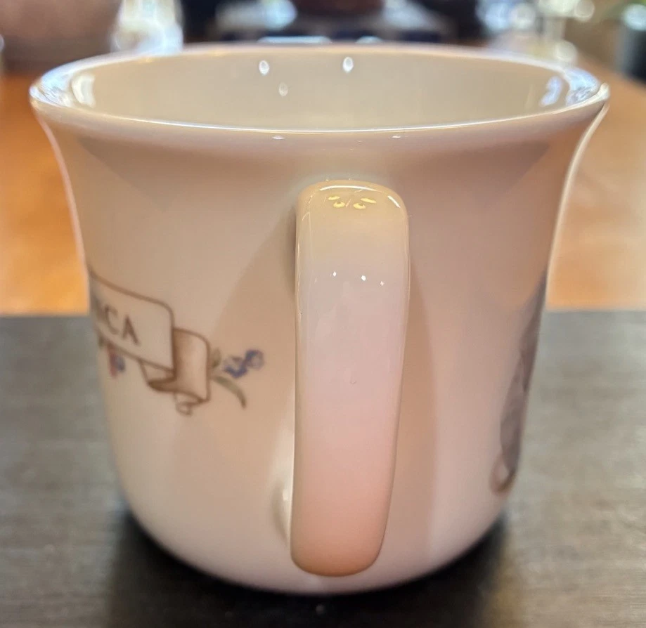 Royal Albert Beatrix Potter Hunca Munca 2 Handled Mug 1986 England - Image 4 of 4