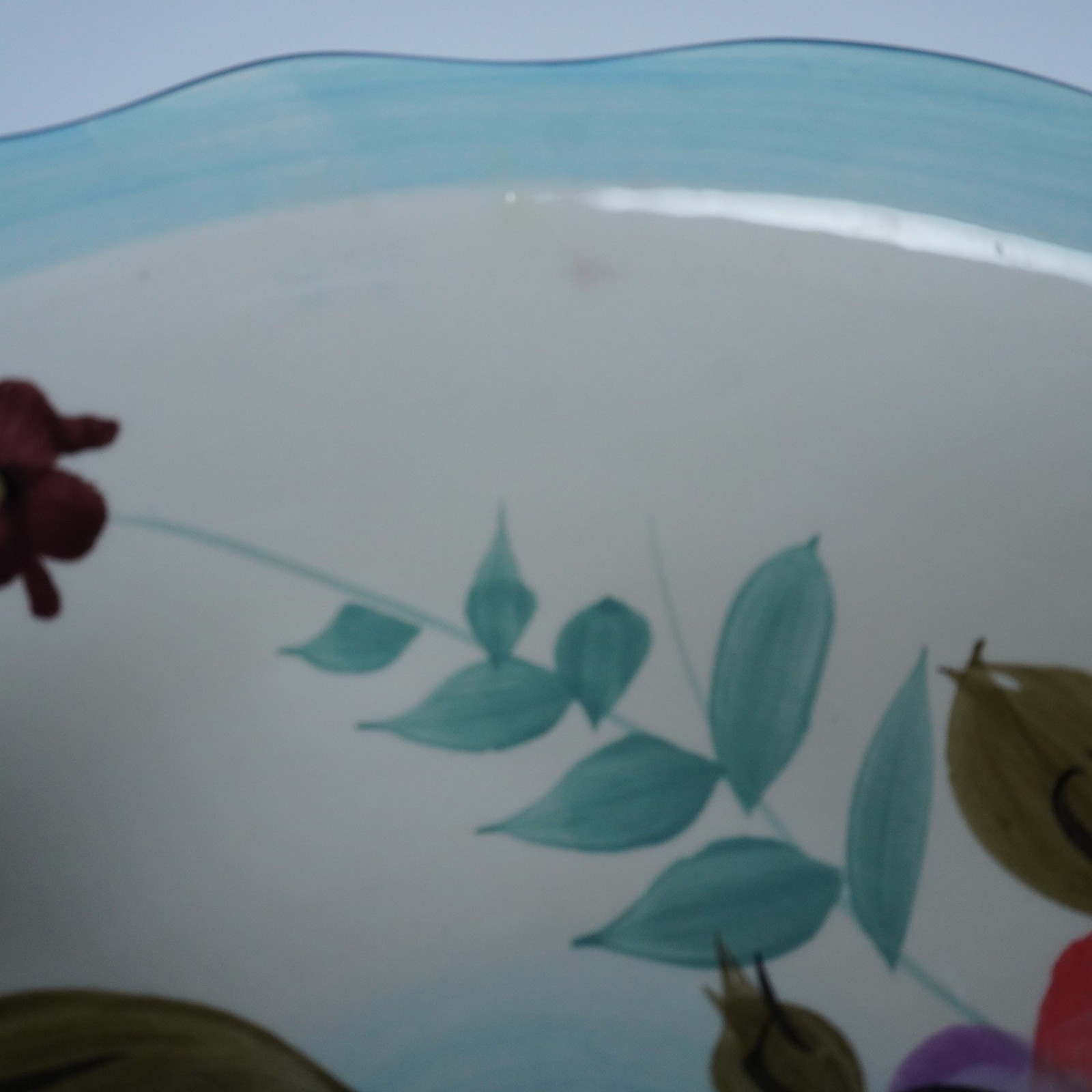 Gibson ELITE floral Crazy Daisy Cereal Soup Collector Bowl Scalloped