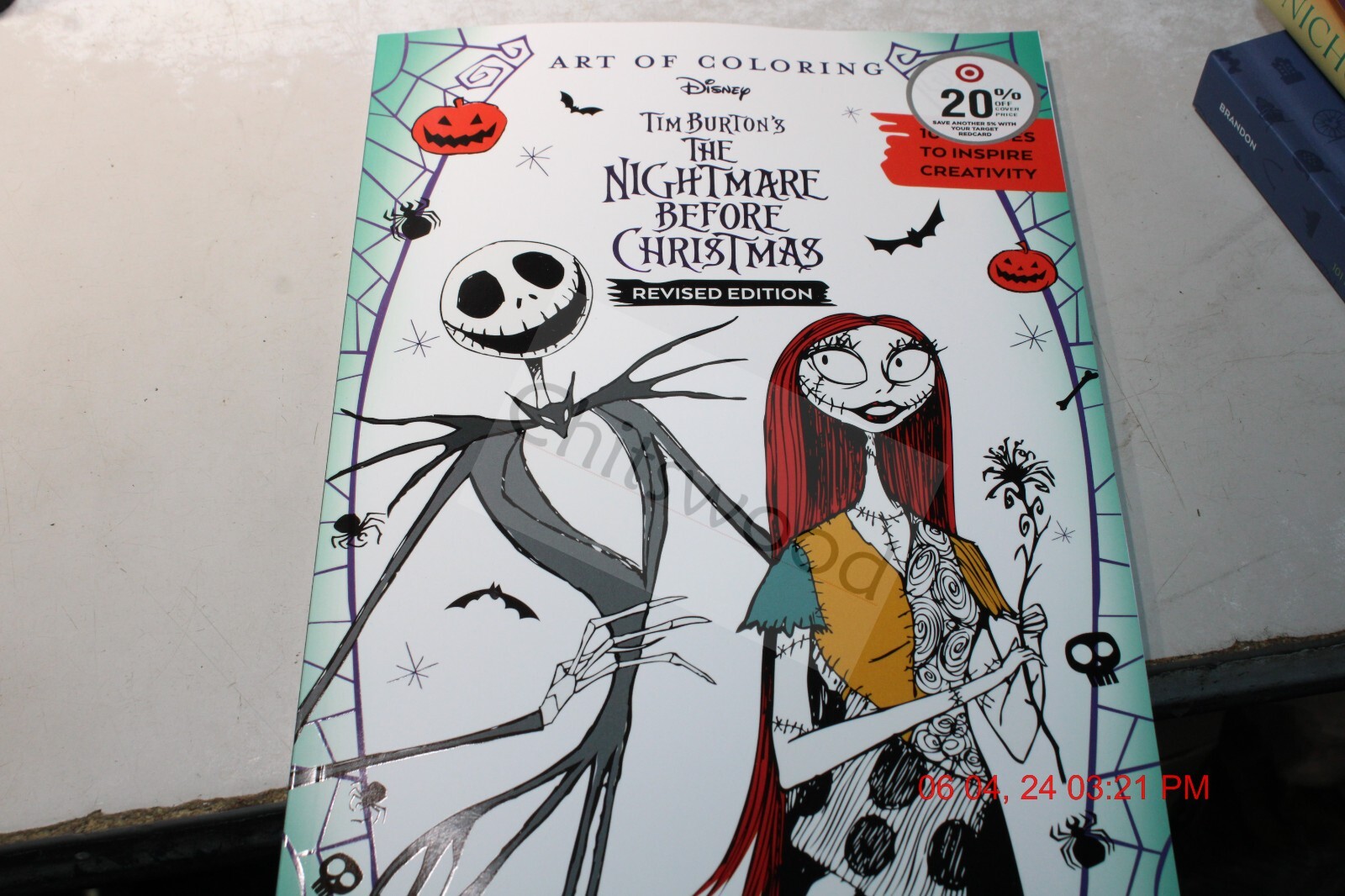 Disney Tim Burton's The Nightmare Before Christmas (Art of Coloring