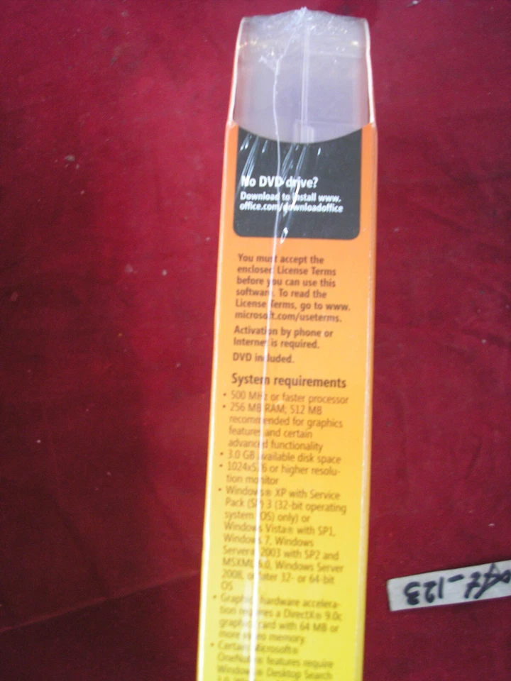 Microsoft MS Office 2010 Home and Student Family Pack For 3PCs =NEW SEALED BOX= - Image 3 of 4