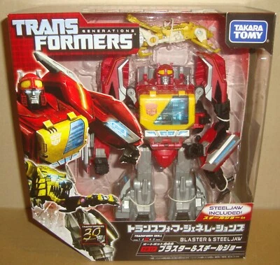 TRANSFORMERS GENERATIONS TG-17 BLASTER & STEELJAW TAKARA TOMY 2013 - Imagen 1 de 4