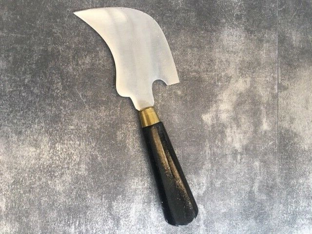 Coltello a Quarto di Luna Professionale per Rifilatura Cordolo PVC