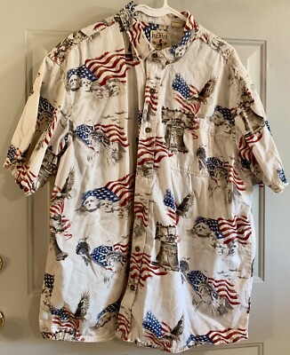 Redhead Mens Medium Button Up Short Sleeve Shirt Flag Patriotic