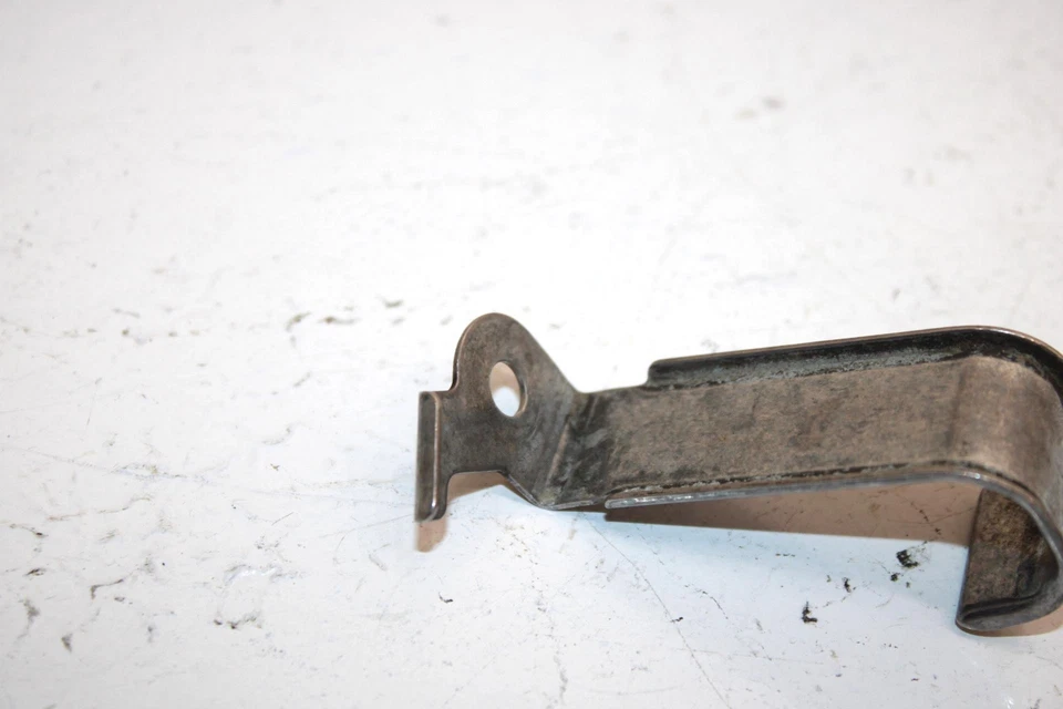 00 Soporte de manguera de freno OEM Yamaha Sx500r 8DF-25886-00-00 SY0 Foto 2 de 4