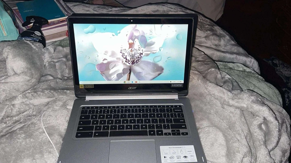 Acer Chromebook R 13 CB5-312T-K5X4 13.3" (32 GB, MediaTek M8173C Quad-Core,... Foto 3 de 4