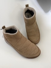 Columbia Minx Xtra Shorty Suede Ankle Boot Beige 9 Brand New