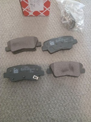 New Rear Brake Pads Fits Hyundai i30 Veloster Kona Kia Ceed Optima Soul (others)