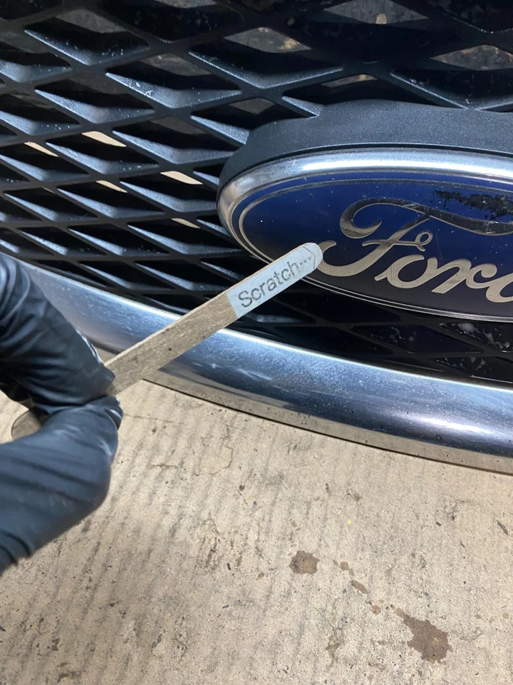 2005 2006 2007 Ford Five Hundred Front Upper Grill Grille Logo Emblem U7759 DG - Image 4 of 4