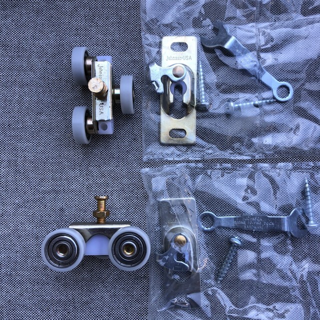 NEW Johnson Hardware 1060 Pocket Door Roller Heavy Duty Kit Metal