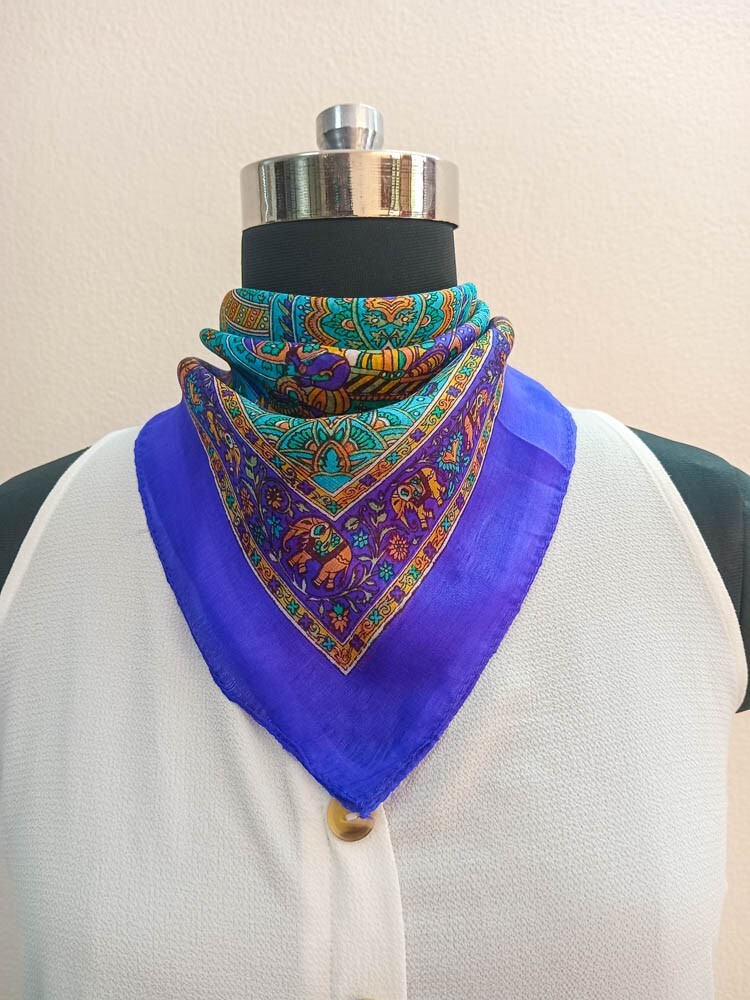 洋書　SCARVES(H) Pure Silk Scarf Mulberry Square Scarves Soft Silks Fabric