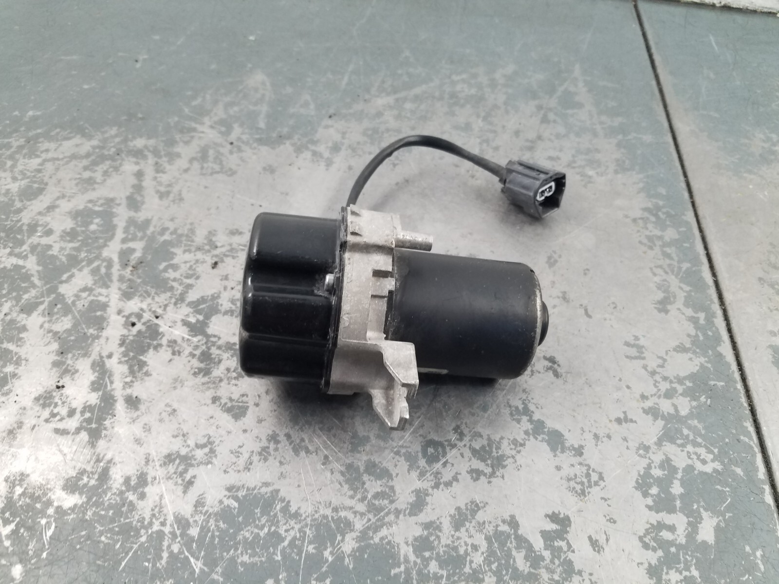 2021 McLaren 765LT Vacuum Pump - *  #5537 C7