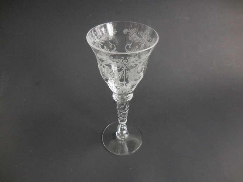 VINTAGE TIFFIN BYZANTINE CLARET WINE GLASS 15037 MINT 6 1/4 " TALL 1950-1970