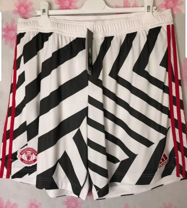Short extérieur Manchester Utd Adidas Zebra 2021 2XL classe suprême rare 