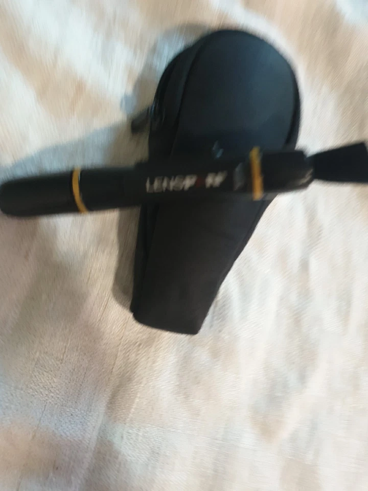 Limpiador de lentes original para fotografía LensPen con estuche Foto 2 de 4