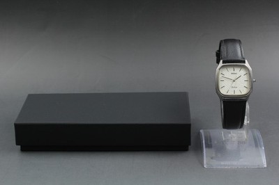 Vintage 1990 N MINT Seiko Dolce 5E31-5B10 Tank HAQ Quartz Mens