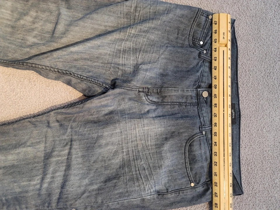 Pantalones de mezclilla gris para hombre Alfani talla 36x32 Foto 3 de 4