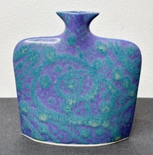 Signed 5" Bud Vase by Robin & Billie Bloom Earth & Sky Pottery Clay Art -(1992)