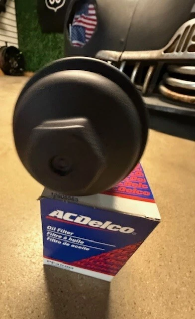 (1) GM PF458G Engine Oil Filter Kit genuine oem - Image 3 of 3