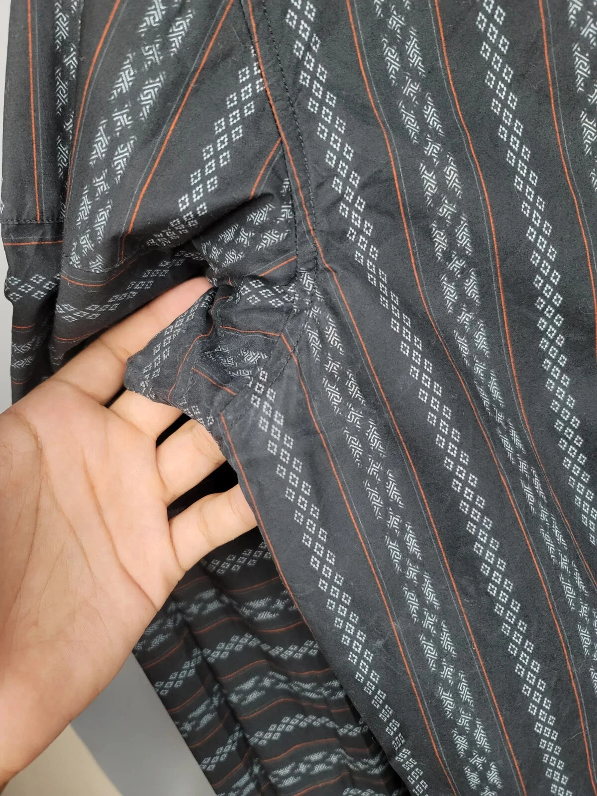 Camicia Marcelo Burlon cotone fantasia geometrica nera uomo taglia S