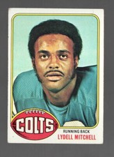 1976 Topps #70 Lydell Mitchell Excellent