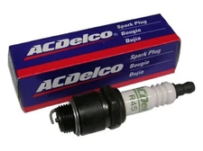 NEW GENUINE GM ACDelco Spark Plugs R45 Set Of 6