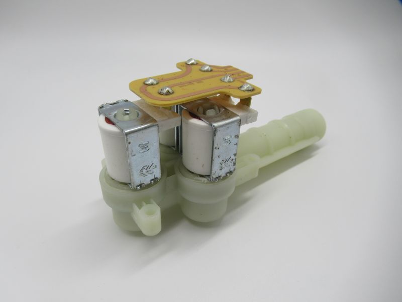 Magnetventil passend wie AEG Privileg 6451752601, 8996451752506, 899645238280