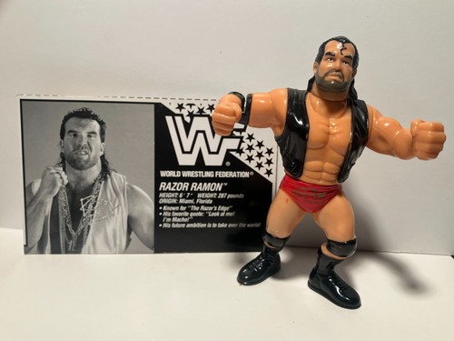 WWF Hasbro Razor Ramon (no chain)  Wrestling Figur...