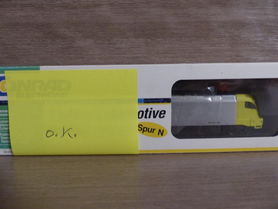 Hobbytrain 219671 N E-Lok  ES 64 U2 Taurus Dispolok getestet  OVP - Bild 2 von 3