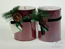 New Broyhill Holiday Pillar Candles 2 Pack Unscented Burgundy with Pinecones