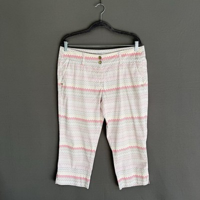 BRAX GOLF Women s Size 12 White & Pink Chevron Stripe Cropped Pants