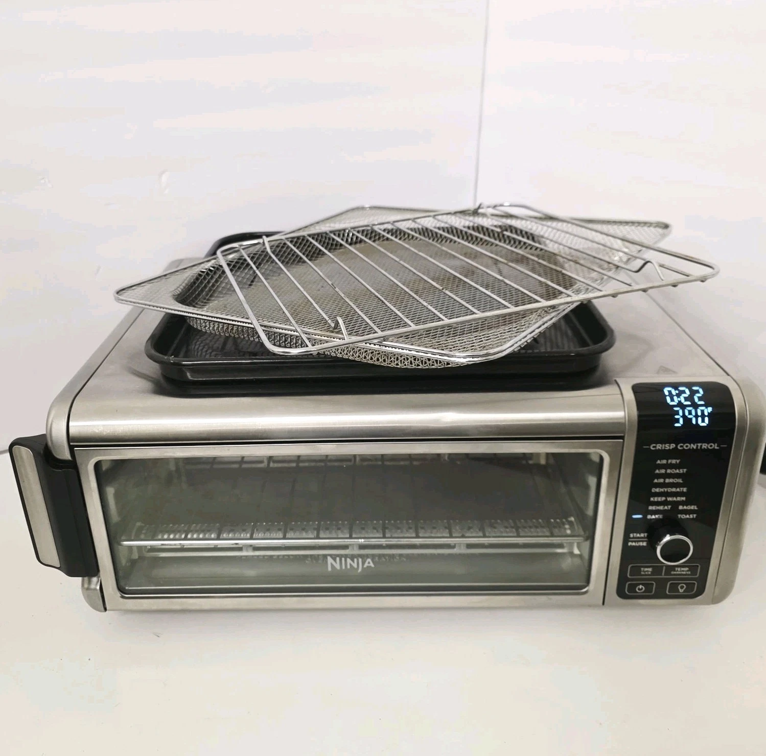 Ninja FT102A Foodi 9-in-1 Digital Air Fry Oven with Convection Oven W Accessory