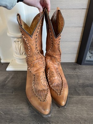 Dan Post Men's Western  Boots with embroidered and stitching 