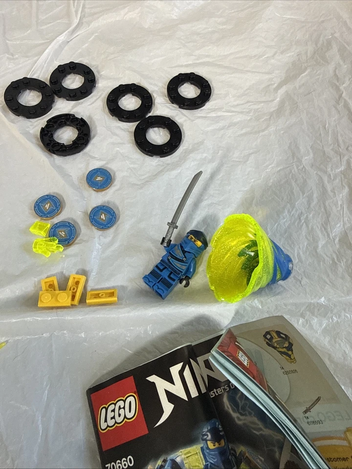 LEGO Ninjago 70660 Spinjitzu Jay, photo 4 of 5