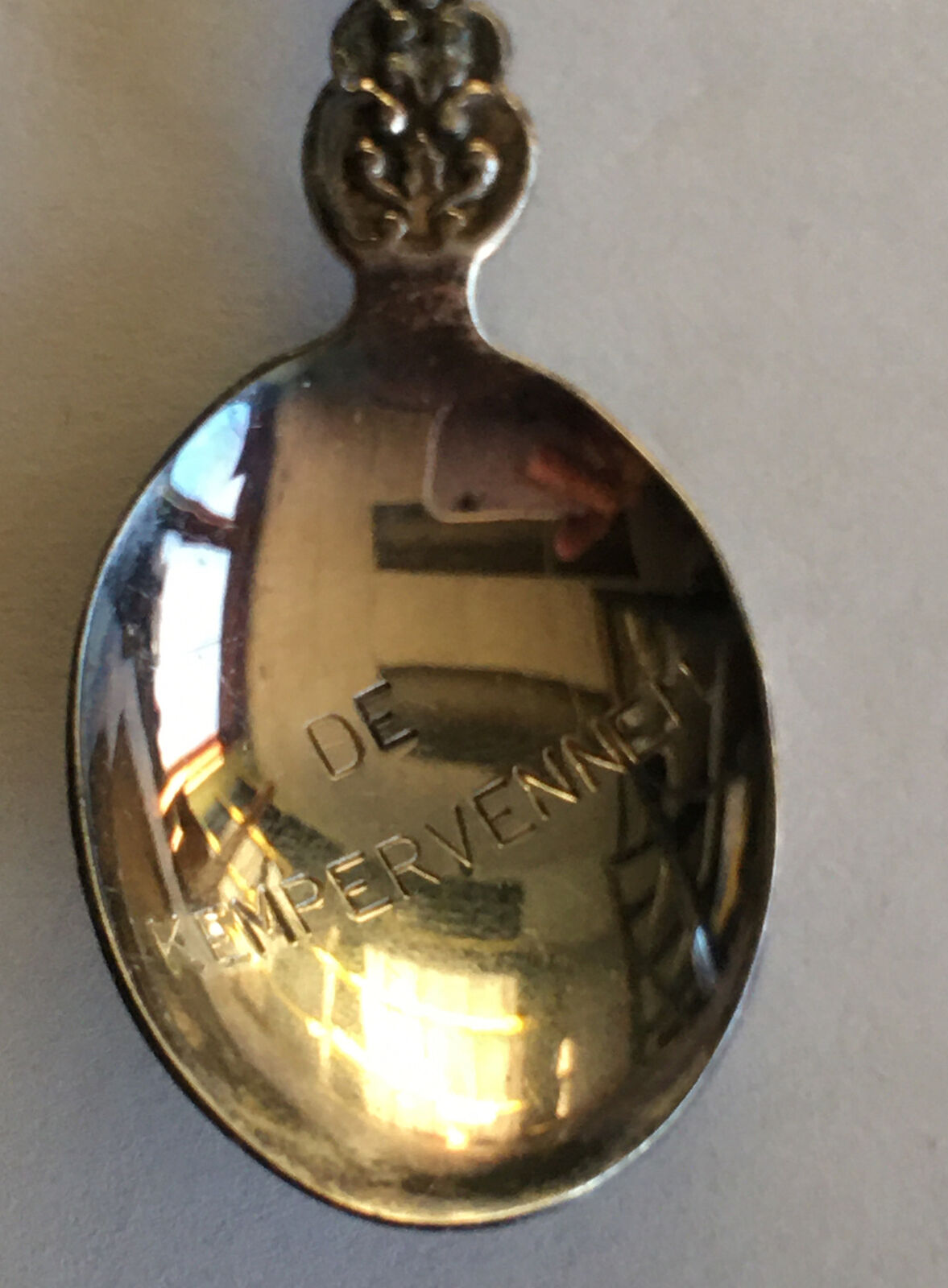 Picture 2 of 4