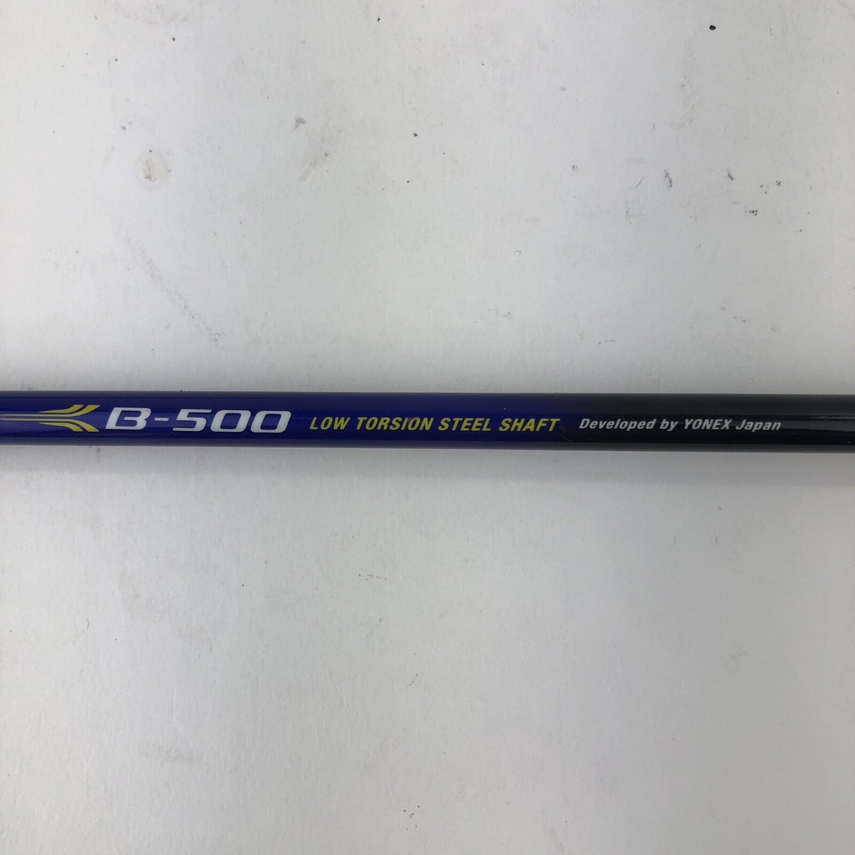 Yonex B-500 Low Torsion Steel Shaft Badminton Racket w/Cover
