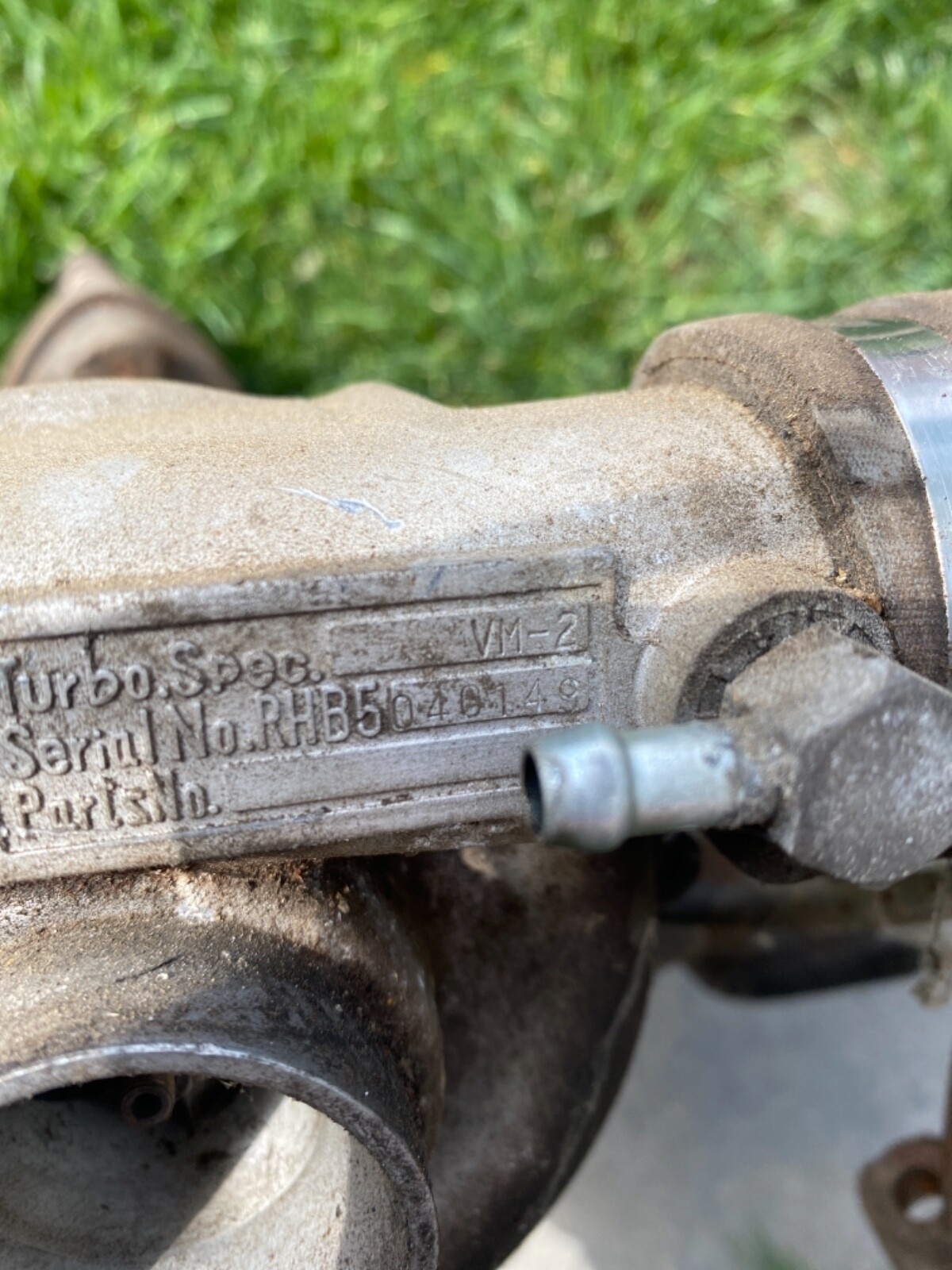Maserati Biturbo Turbo turbocharger exhaust manifold VM-2 RHB5040149 right side 
