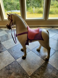 disney princess rapunzel's horse maximus ride on
