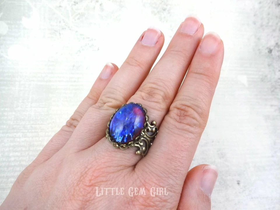 Anillo de bronce de piedra de fuego rojo azul aliento dragones ópalo mexicano de vidrio checo 18x13 mm Foto 2 de 4