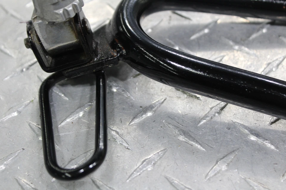 Yamaha FZR600R 1999 clavija trasera izquierda pasajero Foto 2 de 4