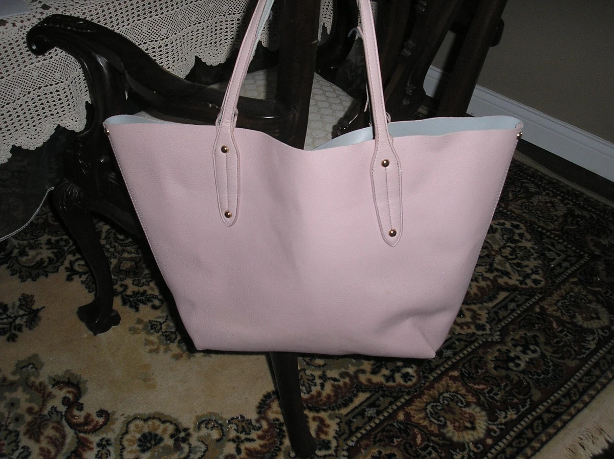 BEBE Los Angeles Tote bag w brass logo Faux leather in dusty pink color
